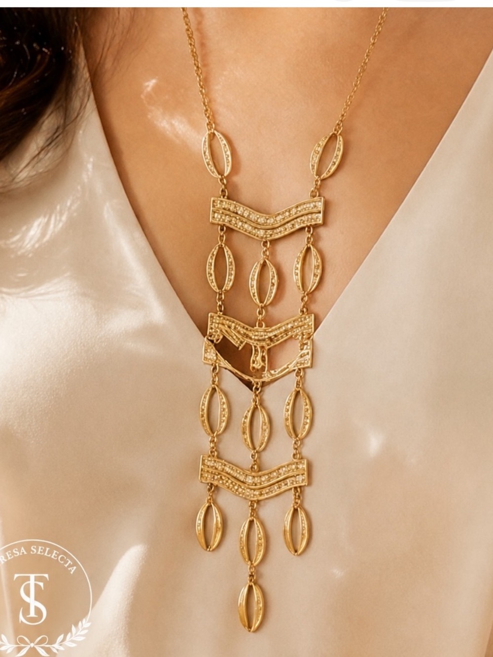 Stella & Dot Kimberly Gold tone  Multi-Tier Chevron Pendant Necklace